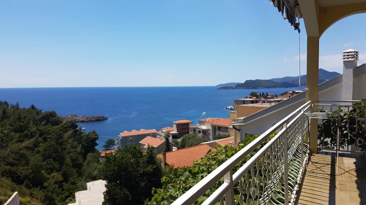 Apartmani Famelja Jovanovic Sveti Stefan Luaran gambar