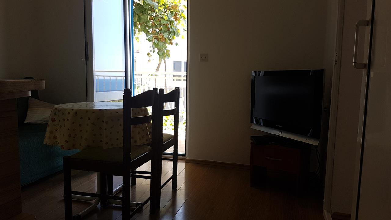 Apartmani Famelja Jovanovic Sveti Stefan Luaran gambar